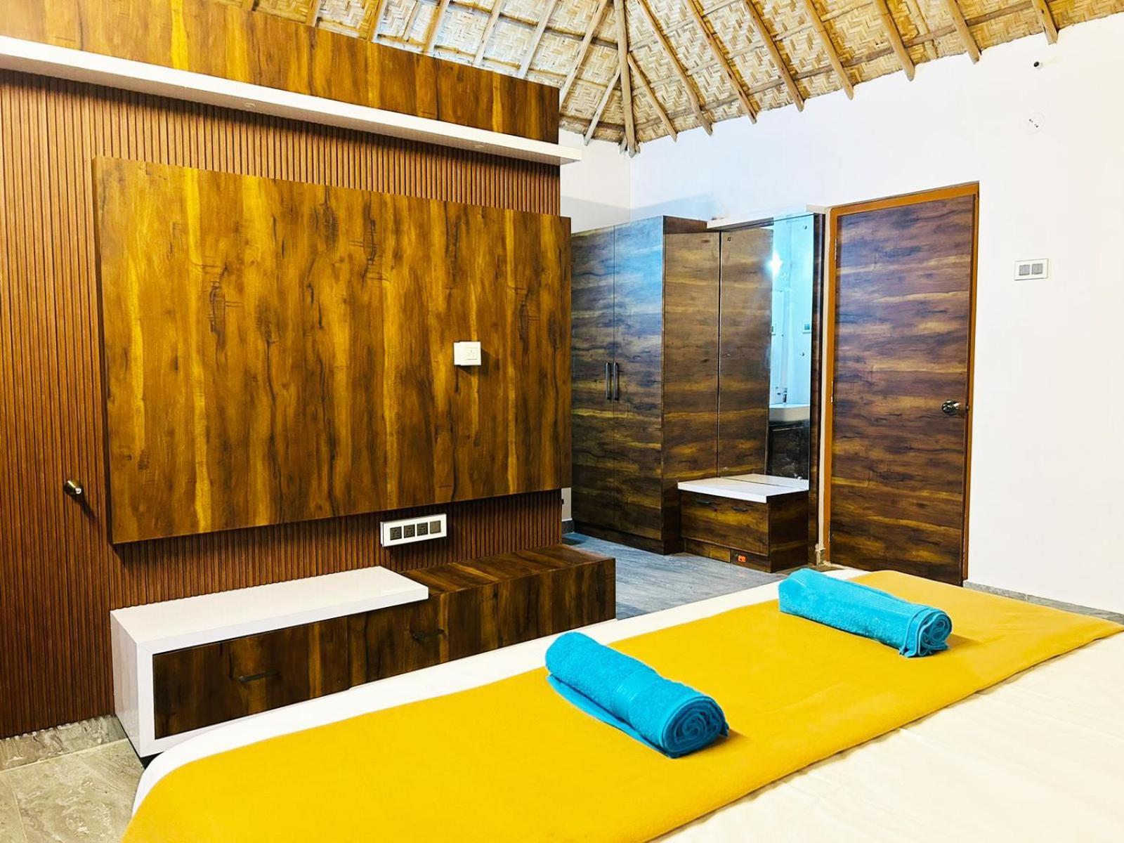 Hampi Village Resort & Tutti Cafe Exterior photo